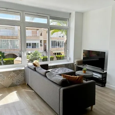 Stunning 2 Bed Frutales Apartment *