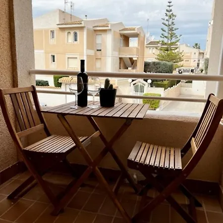 Stunning 2 Bed Frutales Apartment