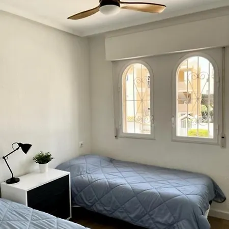 Stunning 2 Bed Frutales Apartment *